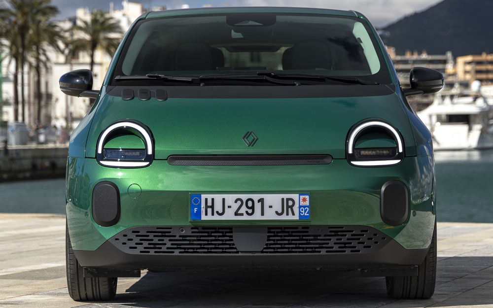 Frontale Anteriore della Renault Twingo E-Tech electric 2026 Color Vert Absolu